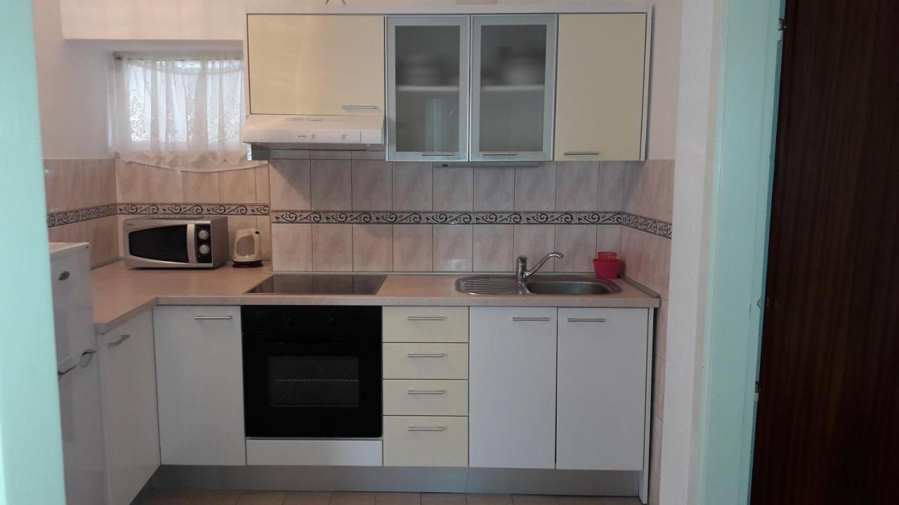 Apartment Bol 13413F Exterior foto